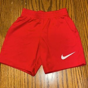 Boys Nike shorts. Like new in great condition.